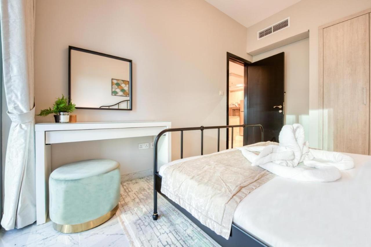 Elite Lux Holiday Homes - Cozy & Stylish 1 Bedroom With Huge Pools & World Class Gym Dubai Exterior photo